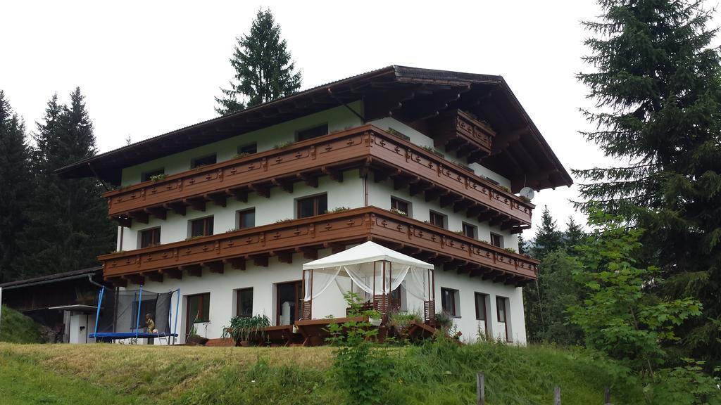 Haus Izabella Apartment Filzmoos Bagian luar foto